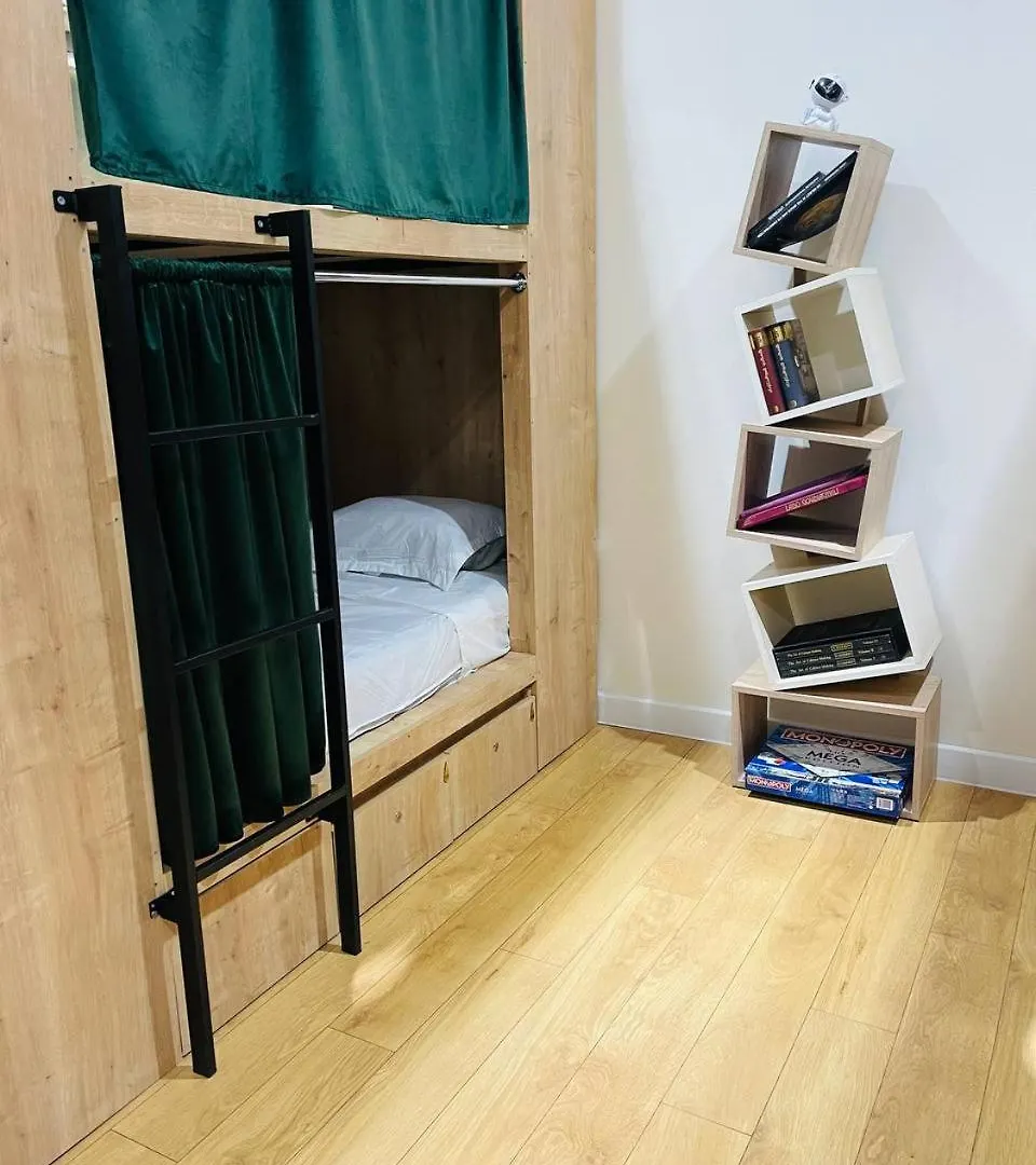 House Tale 1921 Hostel Tbilisi